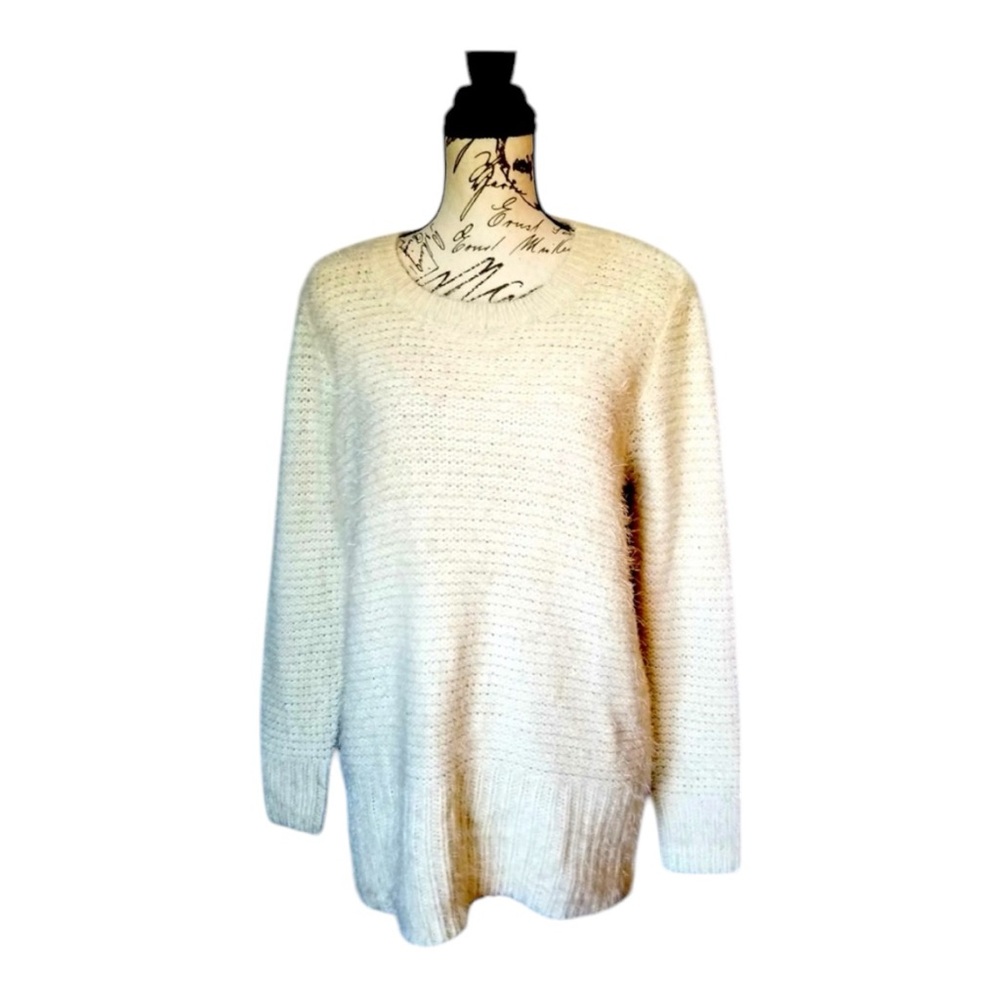 KIMCHI BLUE SWEATER